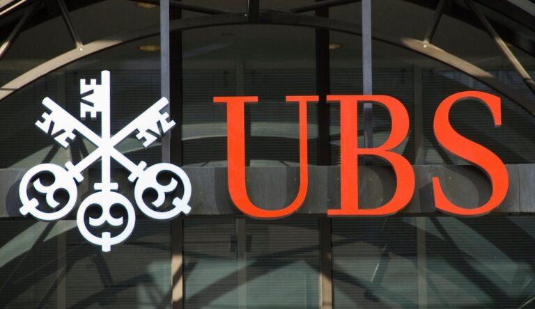 Banca elveţiană UBS a raportat o scădere a profitului net de 24%