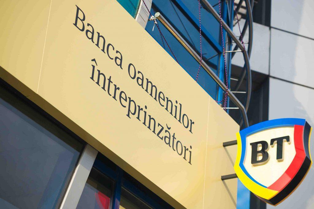 Fitch confirmă ratingul Băncii Transilvania