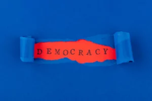 ce este democrația